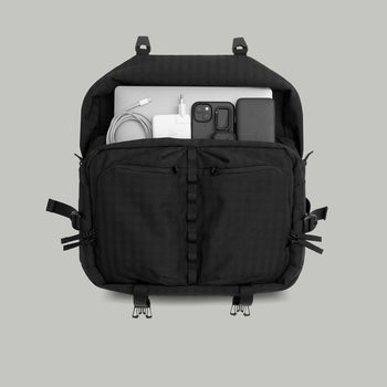 Messenger Bag F18 Gen.1 RD-MB-F18_GEN.1 (FW25) BLACK