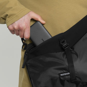 0BL1Q Sling Bag Gen.1 RD-0BL1QSB_GEN.1 BLACK