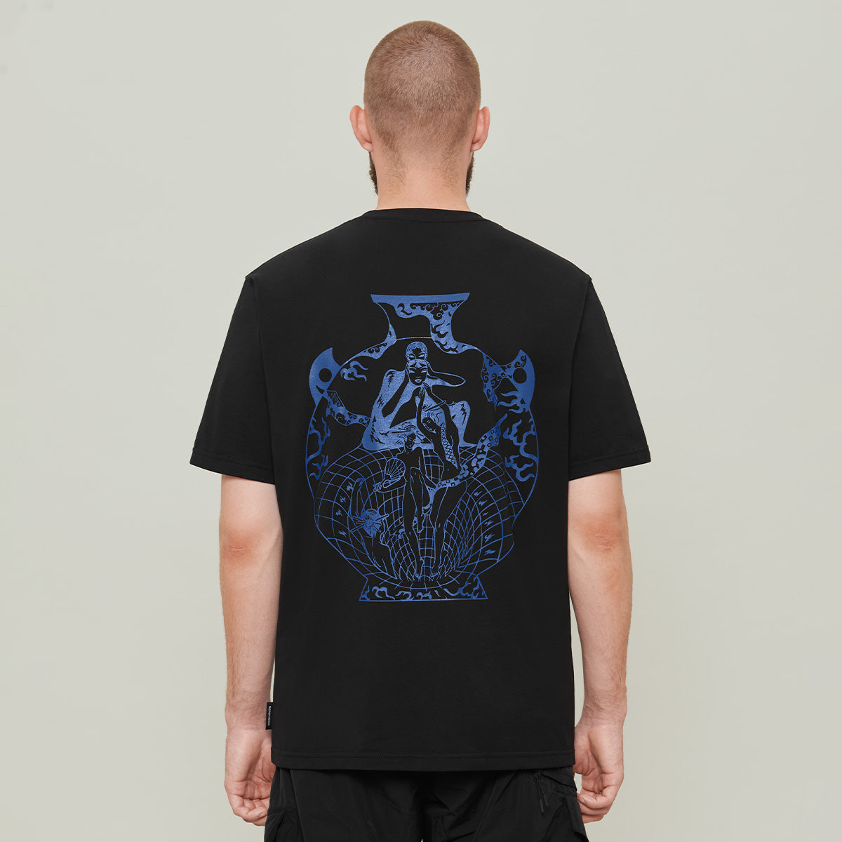 Nefrit Vase T-Shirt RD-NVTS BLACK