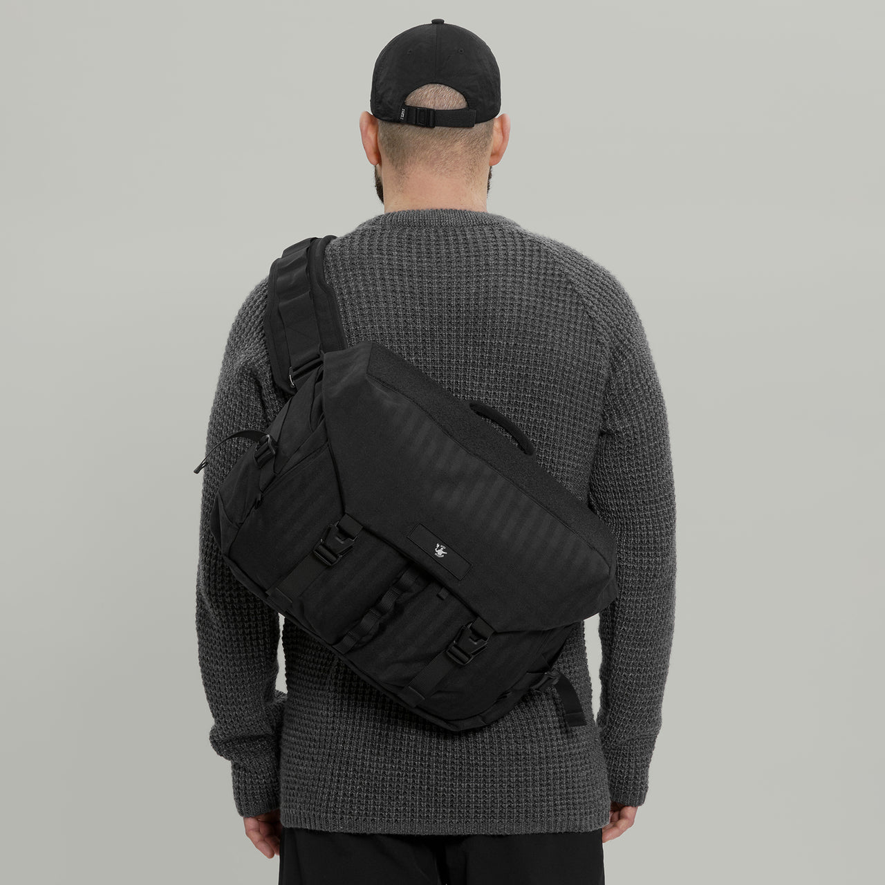 Messenger Bag F18 Gen.1 RD-MB-F18_GEN.1 (FW25) BLACK