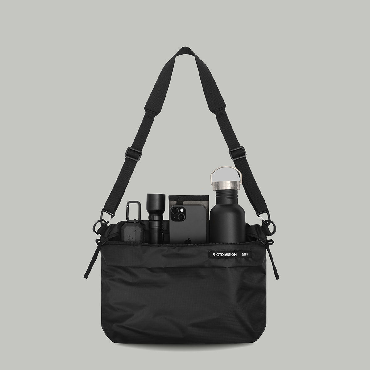 Middleweight Urban Bag Gen.1 RD-MWUB_GEN.1 (FW25) BLACK (RIPSTOP)