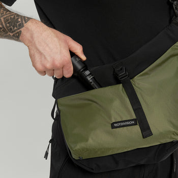 0BL1Q Sling Bag Gen.1 RD-0BL1QSB_GEN.1 GREEN