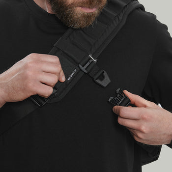Messenger Bag F18 Gen.1 RD-MB-F18_GEN.1 BLACK