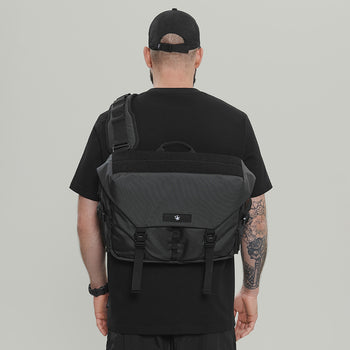 Messenger Bag F18 Gen.1 RD-MB-F18_GEN.1 GRAPHITE