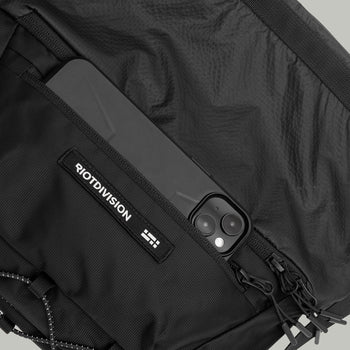 RE4M Waist Bag Gen.1 RD-R4M-WB_GEN.1 BLACK